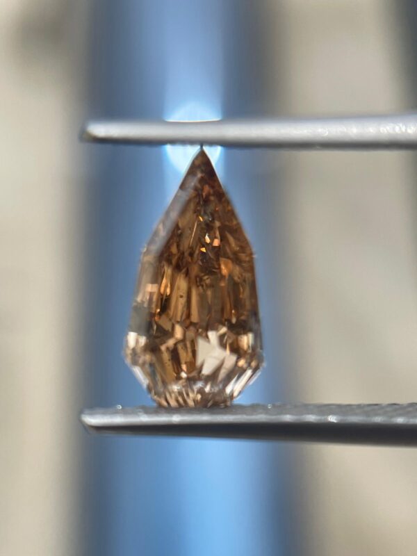 NATURAL FANCY BROWN DIAMOND