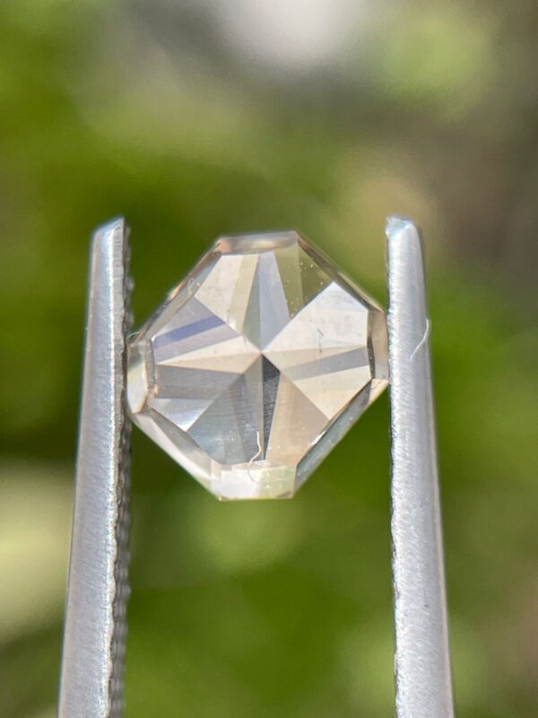 FANCY BROWN DIAMOND - Image 3