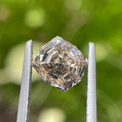 FANCY BROWN DIAMOND